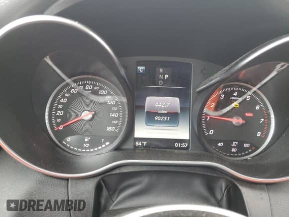 2017 Mercedes-Benz C 300 с VIN WDDWK4JB7HF425161, выставлен на аукционе Copart как лот 44369885 с пробегом 90 231 миль миль и Списание • Salvage title. История ставок и продаж доступна на DreamBid. Изображение 9.