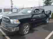 2017 Ram 1500 Big Horn z VIN 3C6RR6LT1HG789439, wystawiony jako IAAI lot #39430528 z przebiegiem 103 028 mil mil oraz . Historia ofert i sprzedaży dostępna na DreamBid. Obrazek 2.