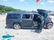2020 Chevrolet Suburban LT с VIN 1GNSKHKC1LR101094, выставлен на аукционе IAAI как лот 42245069 с пробегом 100 000 миль миль и . История ставок и продаж доступна на DreamBid. Изображение 13.