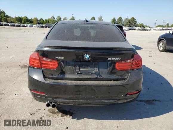 2015 BMW 3 Series 328i xDrive with VIN WBA3B3G56FNT18076, listed as a Copart auction lot 80909405 with 90,798 mi miles and Clean title. Bid and sale history available at DreamBid. Image 6.