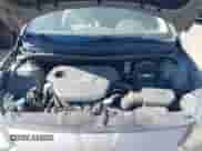 2013 Hyundai Accent GLS z VIN KMHCT4AE2DU317648, wystawiony jako IAAI lot #42934017 z przebiegiem 172 717 mil mil oraz . Historia ofert i sprzedaży dostępna na DreamBid. Obrazek 10.