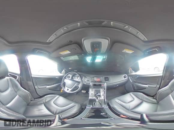 2015 Volvo S60 с VIN YV1902TP9F2332358, выставлен на аукционе Copart как лот 55616165 с пробегом 99 357 миль миль и Списание • Salvage title. История ставок и продаж доступна на DreamBid. Изображение 14.