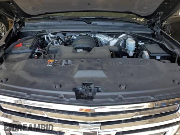 2016 Chevrolet Suburban LT с VIN 1GNSKHKC6GR317772, выставлен на аукционе Copart как лот 71613595 с пробегом 147 902 миль миль и Списание • Salvage title. История ставок и продаж доступна на DreamBid. Изображение 12.