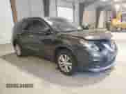 2015 Nissan Rogue SL z VIN 5N1AT2MV7FC898144, wystawiony jako Copart lot #71870485 z przebiegiem 131 526 mil mil oraz Czysty tytuł • Clean title. Historia ofert i sprzedaży dostępna na DreamBid. Obrazek 4.