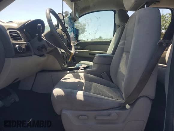 2007 Chevrolet Avalanche LTZ with VIN 3GNEC12087G182687, listed as a Copart auction lot 61497265 with 238,713 mi miles and Salvage title. Bid and sale history available at DreamBid. Image 7.