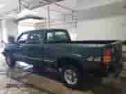 2001 Chevrolet Silverado 1500HD LS с VIN 1GCGK13U31F158408, выставлен на аукционе Copart как лот 63203865 с пробегом Не указан миль и Списание • Salvage title. История ставок и продаж доступна на DreamBid. Изображение 2.