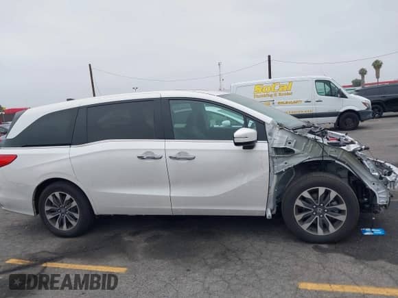 2024 Honda Odyssey EX-L z VIN 5FNRL6H69RB068483, wystawiony jako IAAI lot #42496517 z przebiegiem 15 503 mil mil oraz . Historia ofert i sprzedaży dostępna na DreamBid. Obrazek 14.