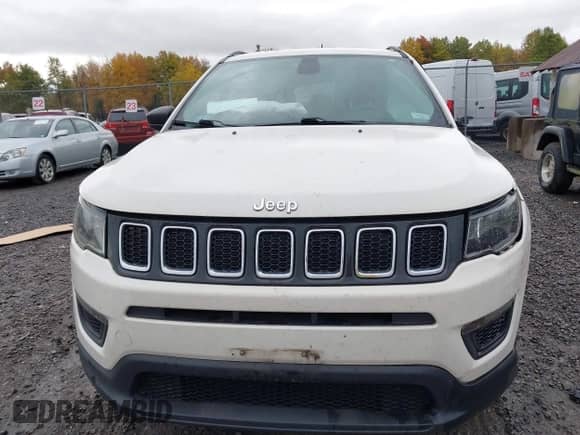 2018 Jeep Compass Sport с VIN 3C4NJDAB0JT117883, выставлен на аукционе IAAI как лот 43464152 с пробегом 90 397 миль миль и . История ставок и продаж доступна на DreamBid. Изображение 11.
