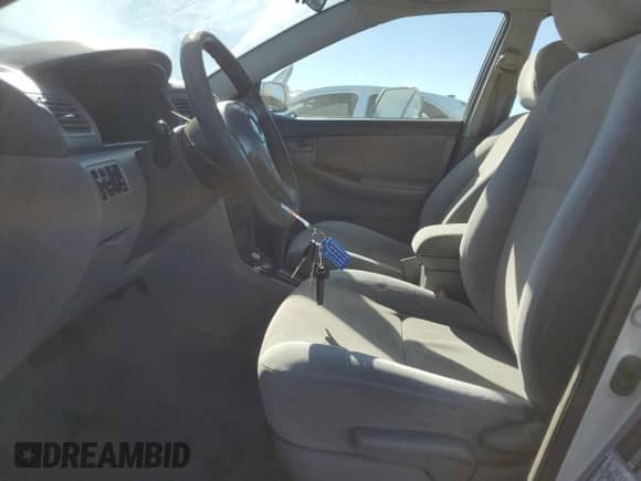 2008 Toyota Corolla CE with VIN 2T1BR32E18C914848, listed as a Copart auction lot 82645105 with 292,848 mi miles and Clean title. Bid and sale history available at DreamBid. Image 7.