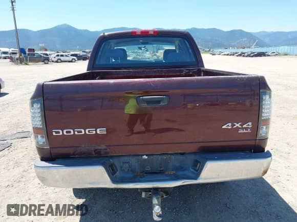 2004 Dodge 1500 SLT with VIN 1D7HU18N44J121357, listed as a IAAI auction lot 42635152 with Not provided miles and . Bid and sale history available at DreamBid. Image 15.