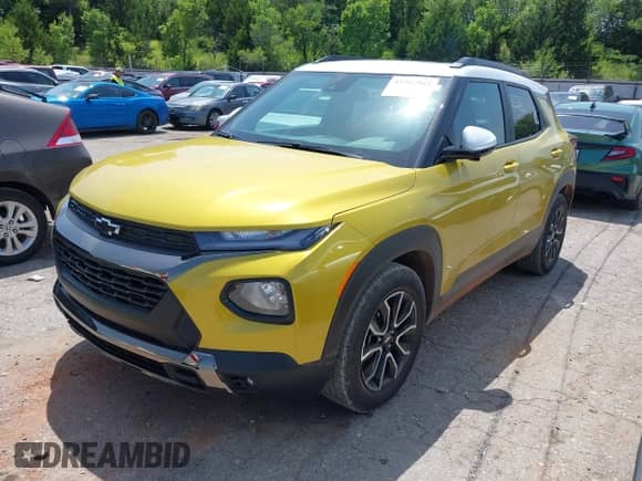 2023 Chevrolet TrailBlazer ACTIV with VIN KL79MVSL9PB067952, listed as a IAAI auction lot 42782942 with 11,776 mi miles and . Bid and sale history available at DreamBid. Image 2.