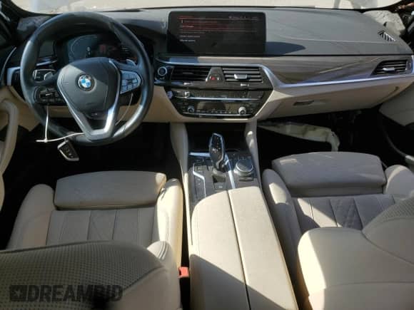 2021 BMW 5 Series 530i xDrive with VIN WBA13BJ04MCF17067, listed as a Copart auction lot 85131925 with 58,968 mi miles and Salvage title. Bid and sale history available at DreamBid. Image 8.