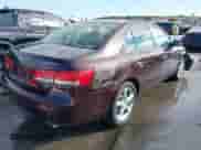 2006 Hyundai Sonata GLS z VIN 5NPEU46F86H102638, wystawiony jako IAAI lot #43393729 z przebiegiem 99 806 mil mil oraz . Historia ofert i sprzedaży dostępna na DreamBid. Obrazek 4.