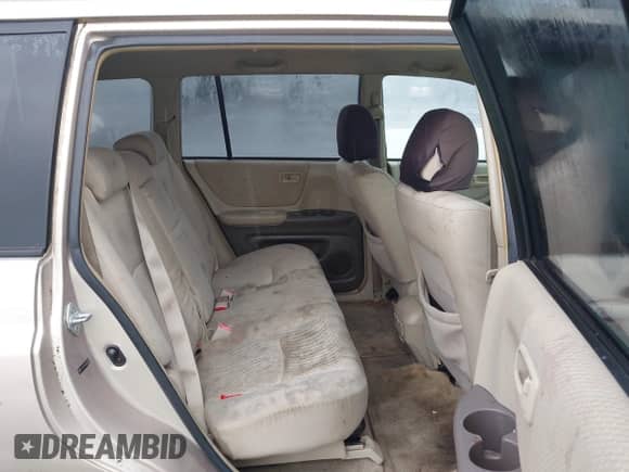 2006 Toyota Highlander with VIN JTEGP21A660109337, listed as a IAAI auction lot 42905089 with 305,501 mi miles and . Bid and sale history available at DreamBid. Image 8.