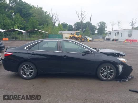 2017 Toyota Camry XLE с VIN 4T1BF1FKXHU351505, выставлен на аукционе IAAI как лот 43042026 с пробегом 106 004 миль миль и . История ставок и продаж доступна на DreamBid. Изображение 13.