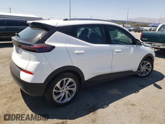 2023 Chevrolet Bolt EUV LT with VIN 1G1FY6S06P4146854, listed as a Copart auction lot 65814264 with 28,216 mi miles and Salvage title. Bid and sale history available at DreamBid. Image 3.