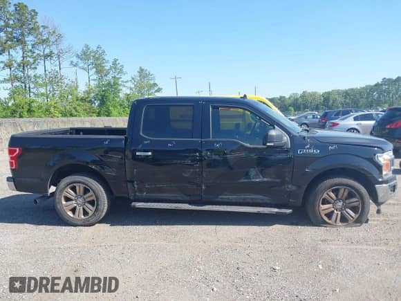2018 Ford F-150 XL с VIN 1FTEW1CG2JFB51326, выставлен на аукционе IAAI как лот 42053317 с пробегом 50 507 миль миль и . История ставок и продаж доступна на DreamBid. Изображение 13.