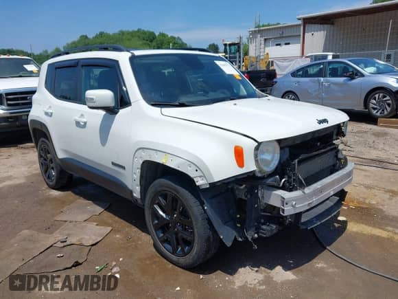 2018 Jeep Renegade Latitude с VIN ZACCJBBB2JPH46367, выставлен на аукционе IAAI как лот 42602772 с пробегом 123 616 миль миль и . История ставок и продаж доступна на DreamBid. Изображение 1.