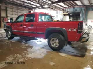 2001 Chevrolet Silverado 1500HD LS с VIN 1GCGK13U21F199192, выставлен на аукционе Copart как лот 62199595 с пробегом 94 246 миль миль и Списание • Salvage title. История ставок и продаж доступна на DreamBid. Изображение 2.
