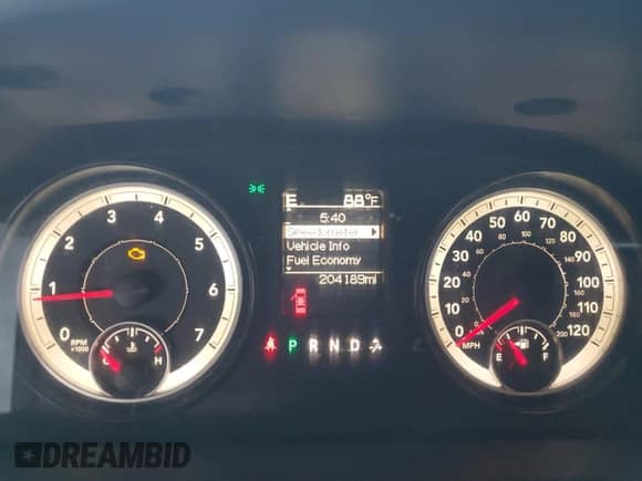 2015 Ram 1500 ST with VIN 1C6RR7FT8FS689202, listed as a Copart auction lot 87436025 with 204,189 mi miles and Clean title. Bid and sale history available at DreamBid. Image 9.