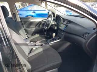 2019 Nissan Sentra S с VIN 3N1AB7AP0KY276337, выставлен на аукционе IAAI как лот 43392629 с пробегом 56 012 миль миль и . История ставок и продаж доступна на DreamBid. Изображение 5.