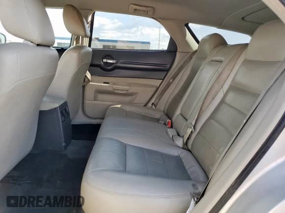 2005 Dodge Magnum RT with VIN 2D4GV58215H676806, listed as a Copart auction lot 69137735 with 185,807 mi miles and Salvage title. Bid and sale history available at DreamBid. Image 11.