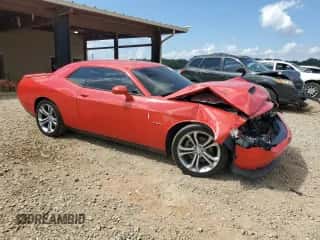 2022 Dodge Challenger R/T with VIN 2C3CDZBT5NH124902, listed as a Copart auction lot 69599545 with 44,074 mi miles and Salvage title. Bid and sale history available at DreamBid. Image 4.