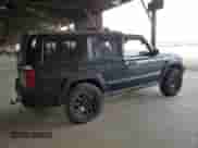 2006 Jeep Commander z VIN 1J8HG48K16C231646, wystawiony jako Copart lot #82343715 z przebiegiem 183 050 mil mil oraz Czysty tytuł • Clean title. Historia ofert i sprzedaży dostępna na DreamBid. Obrazek 3.