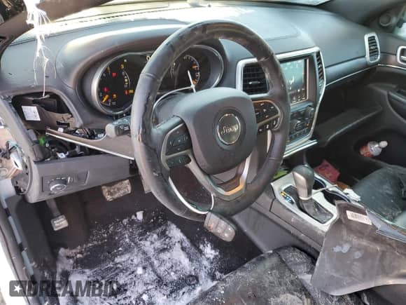 2018 Jeep Grand Cherokee Sterling с VIN 1C4RJFBG3JC151741, выставлен на аукционе Copart как лот 49509045 с пробегом 67 360 миль миль и Списание • Salvage title. История ставок и продаж доступна на DreamBid. Изображение 8.