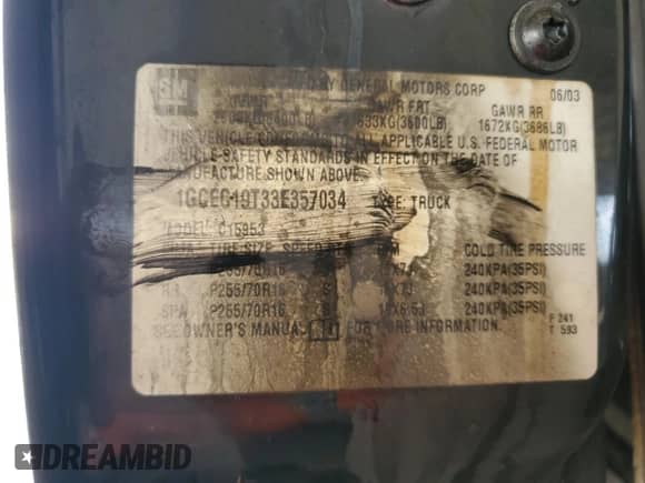 2003 Chevrolet Silverado 1500 LS z VIN 1GCEC19T33E357034, wystawiony jako Copart lot #79289054 z przebiegiem Nie podano mil oraz Nie do naprawy • Non repairable. Historia ofert i sprzedaży dostępna na DreamBid. Obrazek 12.