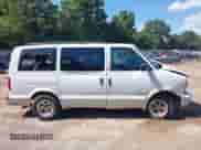 2002 Chevrolet Astro with VIN 1GNDM19X52B108611, listed as a IAAI auction lot 43312749 with Not provided miles and . Bid and sale history available at DreamBid. Image 14.