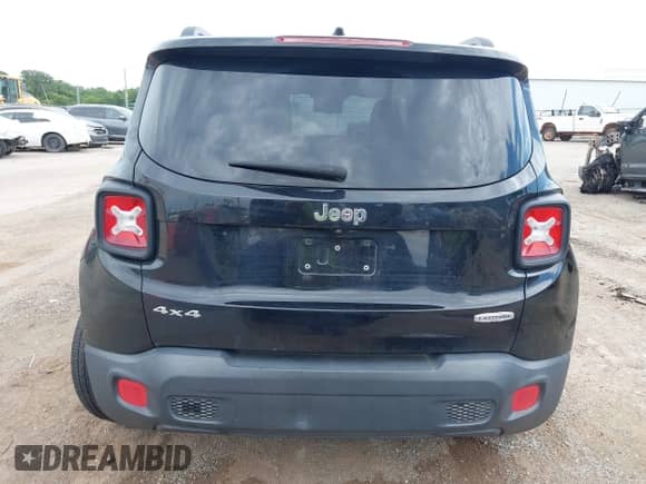 2017 Jeep Renegade Latitude с VIN ZACCJBBBXHPG39352, выставлен на аукционе IAAI как лот 42820530 с пробегом 144 959 миль миль и . История ставок и продаж доступна на DreamBid. Изображение 17.