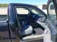 2014 Toyota Tacoma с VIN 5TFNX4CN3EX032326, выставлен на аукционе IAAI как лот 43311147 с пробегом 183 073 миль миль и . История ставок и продаж доступна на DreamBid. Изображение 5.
