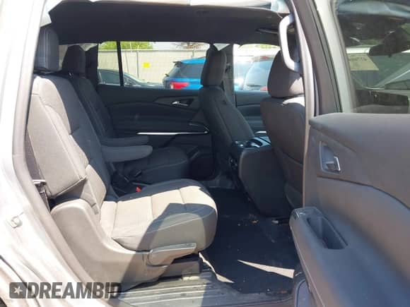 2024 Chevrolet Traverse AWD LT with VIN 1GNEVGKS1RJ211978, listed as a IAAI auction lot 42766461 with 17,365 mi miles and . Bid and sale history available at DreamBid. Image 8.