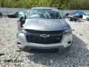 2023 Chevrolet Traverse RS z VIN 1GNERJKW4PJ259086, wystawiony jako Copart lot #84240565 z przebiegiem 30 489 mil mil oraz Szkoda całkowita • Salvage title. Historia ofert i sprzedaży dostępna na DreamBid. Obrazek 5.