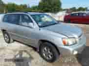 2005 Toyota Highlander z VIN JTEGP21A850079742, wystawiony jako IAAI lot #43268055 z przebiegiem 130 128 mil mil oraz . Historia ofert i sprzedaży dostępna na DreamBid. Obrazek 1.