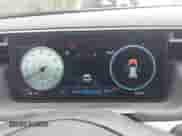 2024 Hyundai Tucson SEL with VIN 5NMJFCDE8RH372970, listed as a IAAI auction lot 43037496 with 32,958 mi miles and . Bid and sale history available at DreamBid. Image 7.