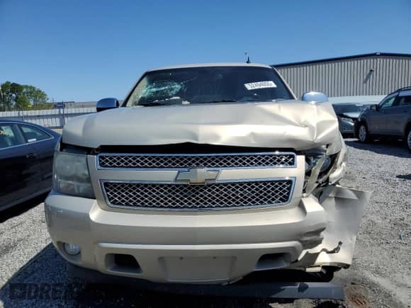 2008 Chevrolet Suburban 2LT с VIN 3GNFK16368G206563, выставлен на аукционе Copart как лот 52494055 с пробегом 174 692 миль миль и Списание • Salvage title. История ставок и продаж доступна на DreamBid. Изображение 5.