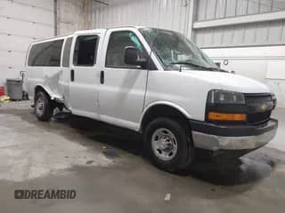 2023 Chevrolet Express Passenger LS с VIN 1GAZGNFP8P1119268, выставлен на аукционе IAAI как лот 42041945 с пробегом 23 123 миль миль и . История ставок и продаж доступна на DreamBid. Изображение 1.