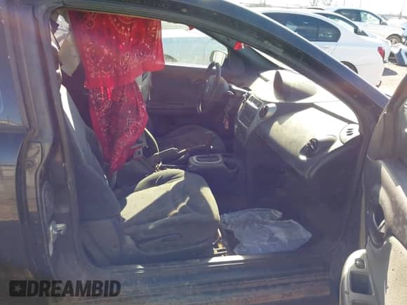 2004 Saturn ION ION 3 с VIN 1G8AW12F74Z103129, выставлен на аукционе IAAI как лот 41460797 с пробегом 211 597 миль миль и . История ставок и продаж доступна на DreamBid. Изображение 5.