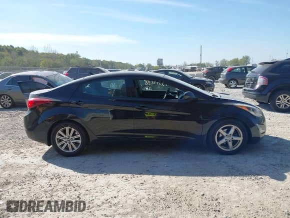 2016 Hyundai Elantra SE z VIN 5NPDH4AEXGH654707, wystawiony jako IAAI lot #43379288 z przebiegiem 192 477 mil mil oraz . Historia ofert i sprzedaży dostępna na DreamBid. Obrazek 13.
