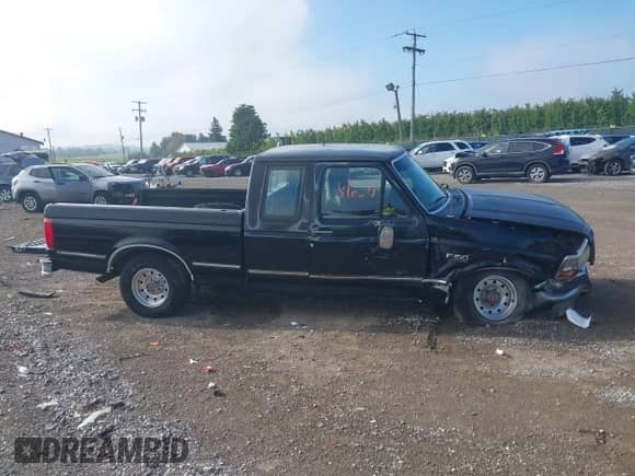 1994 Ford F-150 с VIN 1FTEX15H4RKB36879, выставлен на аукционе IAAI как лот 43158120 с пробегом 190 556 миль миль и . История ставок и продаж доступна на DreamBid. Изображение 13.
