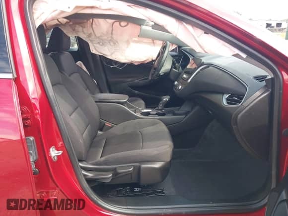 2024 Chevrolet Malibu RS с VIN 1G1ZG5ST5RF159929, выставлен на аукционе IAAI как лот 43235946 с пробегом 23 109 миль миль и . История ставок и продаж доступна на DreamBid. Изображение 5.