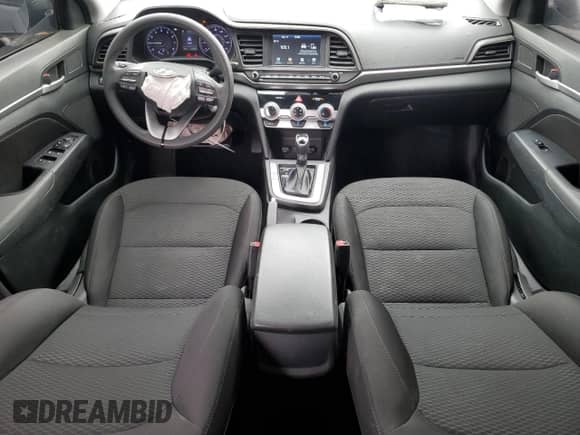2019 Hyundai Elantra SEL с VIN 5NPD84LF2KH410032, выставлен на аукционе Copart как лот 81245925 с пробегом 61 692 миль миль и Списание • Salvage title. История ставок и продаж доступна на DreamBid. Изображение 8.