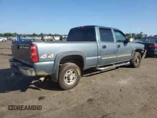 2006 Chevrolet Silverado 1500HD LT1 с VIN 1GCGK13U26F209453, выставлен на аукционе Copart как лот 61105935 с пробегом 188 880 миль миль и Списание • Salvage title. История ставок и продаж доступна на DreamBid. Изображение 3.