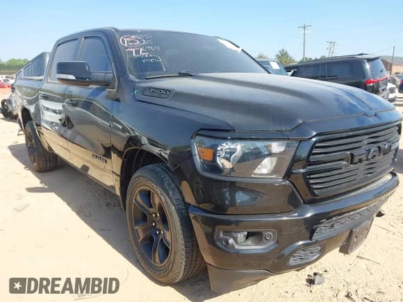 2021 Ram 1500 Big Horn с VIN 1C6RREFT1MN769814, выставлен на аукционе IAAI как лот 42052424 с пробегом 71 958 миль миль и . История ставок и продаж доступна на DreamBid. Изображение 1.