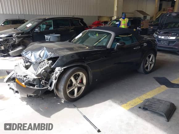 2008 Saturn Sky with VIN 1G8MB35BX8Y103747, listed as a IAAI auction lot 42203336 with 95,272 mi miles and . Bid and sale history available at DreamBid. Image 18.