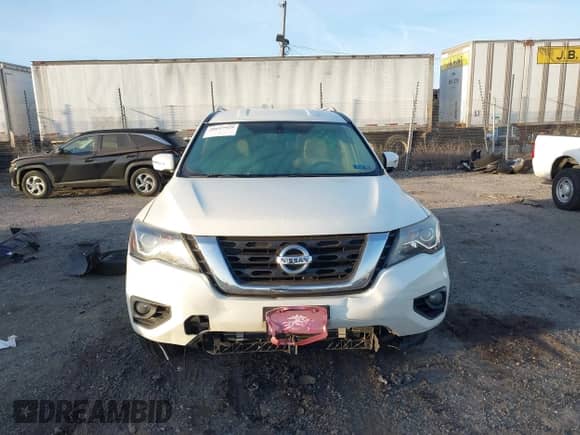 2017 Nissan Pathfinder SV with VIN 5N1DR2MM9HC645218, listed as a IAAI auction lot 40697929 with 103,533 mi miles and . Bid and sale history available at DreamBid. Image 12.