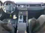 2013 Land Rover Range Rover Sport HSE z VIN SALSF2D43DA761842, wystawiony jako Copart lot #80110355 z przebiegiem 114 024 mil mil oraz Szkoda całkowita • Salvage title. Historia ofert i sprzedaży dostępna na DreamBid. Obrazek 8.