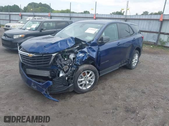 2023 Chevrolet Equinox LS z VIN 3GNAX5EG7PL180570, wystawiony jako IAAI lot #43205033 z przebiegiem 81 825 mil mil oraz . Historia ofert i sprzedaży dostępna na DreamBid. Obrazek 2.